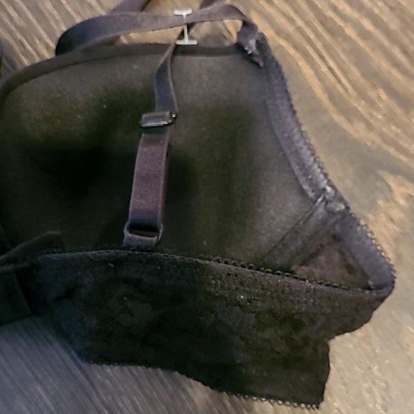 🎉NWOT Black Bra - Picture 3 of 4